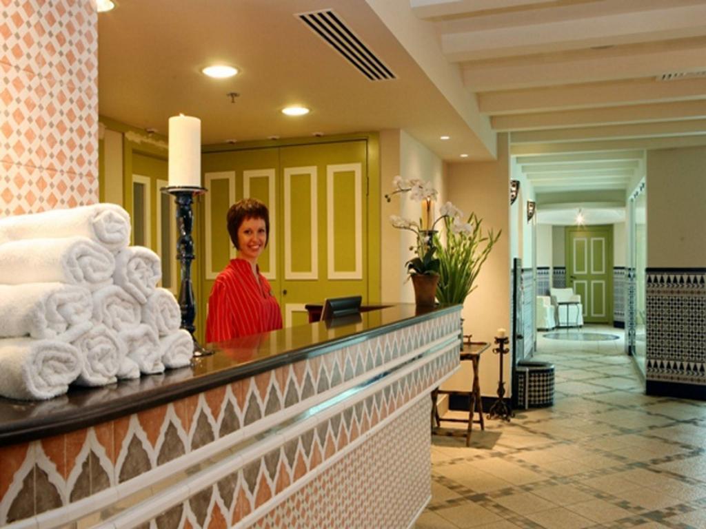 Oasis Dead Sea Hotel Ein Bokek Buitenkant foto